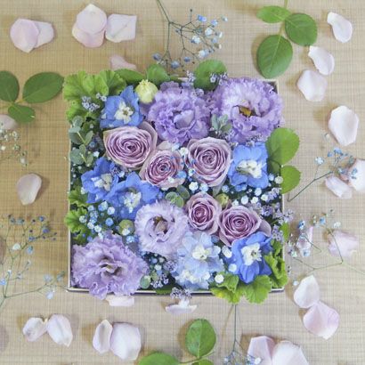 フラワーBOXアレンジメント青・紫 | リンクフローリスト | バラの花束